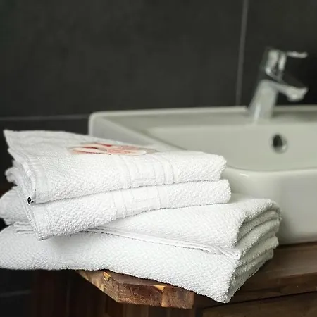 Zentrale Und Schoene Ii *